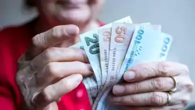 En Düşük Emekli Maaşına Ek Zam Gündemde
