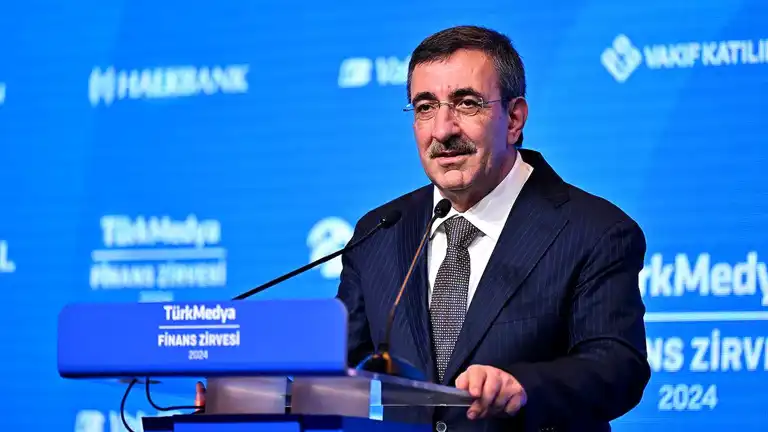Yılmaz: Enflasyon Temel Önceliğimiz